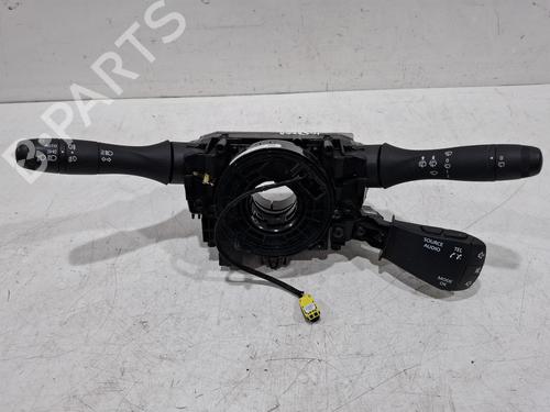 switch-dacia-duster-hm_-2017-39532037 main image