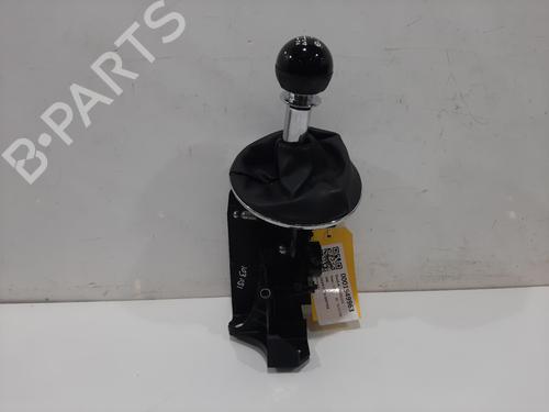 Used Gear lever FIAT 500 (312_) 0.9 (312AXG1A, 312.AXG11) (86 hp) 29989110