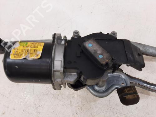 Front wiper motor RENAULT CLIO III (BR0/1, CR0/1) 1.2 16V (BR02, BR0J, BR11, CR02, CR0J, CR11) | BP29581057M29 