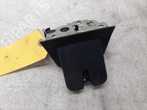 Used Tailgate lock AUDI A4 B8 Avant (8K5) 2.0 TDI (170 hp) 26744410