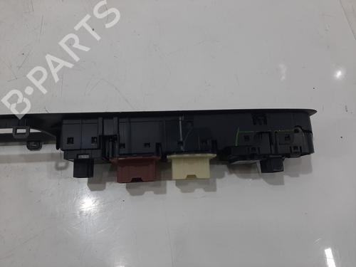 Switch RENAULT CAPTUR I (J5_, H5_) 0.9 TCe 90 | BP30829549I30