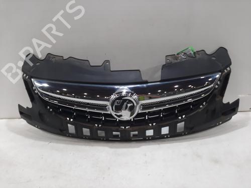 Used Grille VAUXHALL CORSA Mk III (D) (S07) 1.2 i 16V (L08) (86 hp) 29496319