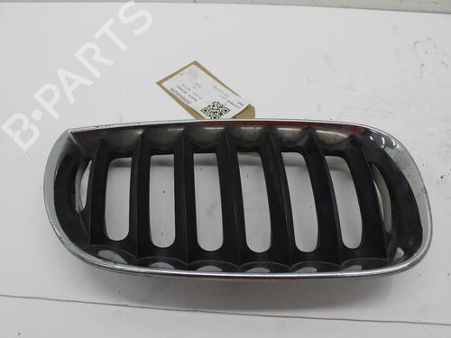 Used Grille BMW X3 (E83) 2.0 d (150 hp) 26776844