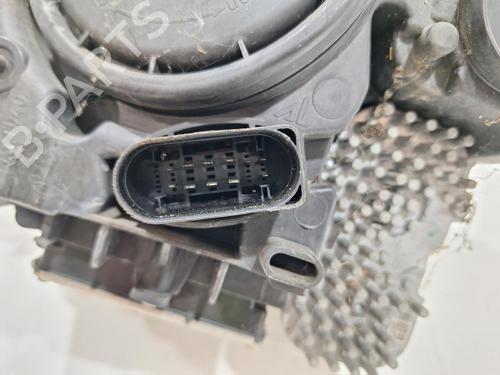 Right headlight SKODA YETI (5L) 1.2 TSI | BP38486863C29 - Image 4