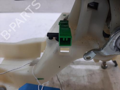 Gear lever VOLVO V40 Hatchback (525) D2 | BP30496726M90