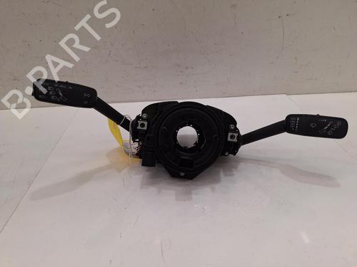 Used Switch SKODA FABIA III Estate (NJ5) 1.0 TSI (110 hp) 26962838