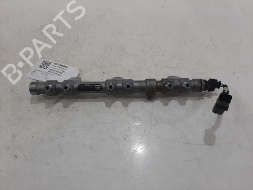 Used Injection rail LAND ROVER RANGE ROVER IV (L405) 4.4 SDV8 4x4 (340 hp) 26835397
