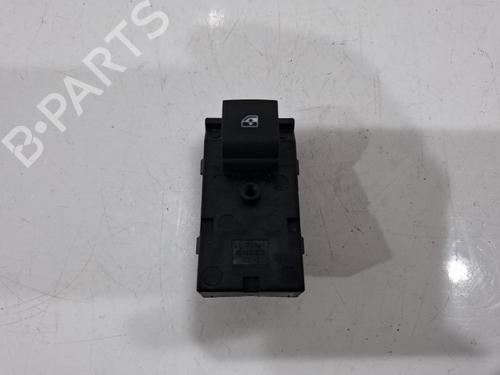 Used Left front window switch Left front window switch VAUXHALL VIVA (C16) 1.0 (75 hp) 40500316 40500316