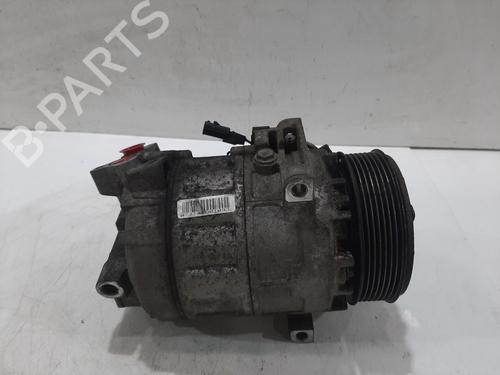 Used Alternator VAUXHALL VIVARO B Van (X82) 1.6 CDTi (120 hp) 30559476