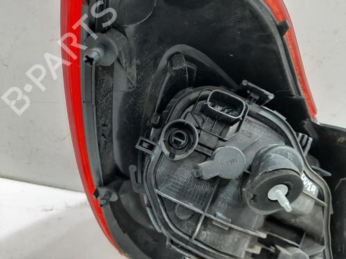 Right taillight VAUXHALL CORSA Mk IV (E) (X15) 1.4 | BP29988823C35