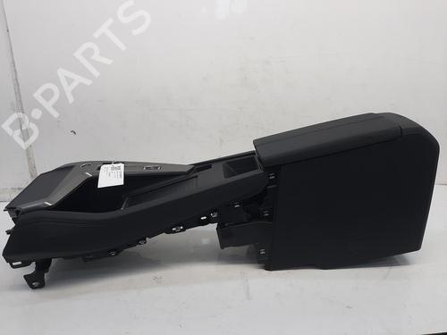 Middle console PEUGEOT 308 SW III (FC_, FJ_, FR_, F4_, FN_) BlueHDi 130 (FCYHZL, FCYHZT) | BP28053216I22 