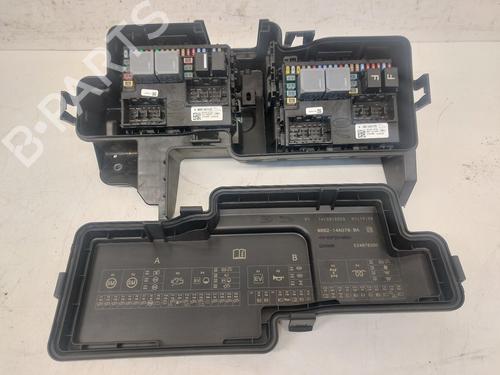 Used Fuse box Fuse box 29235618 29235618
