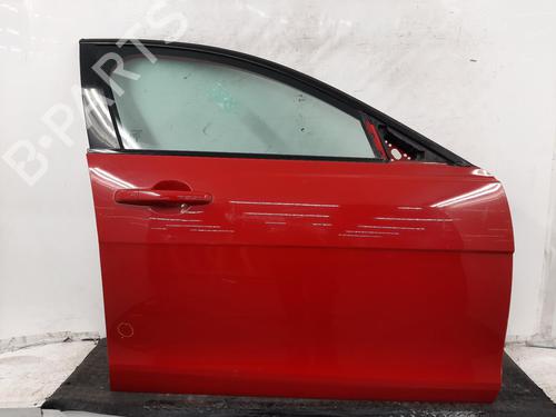 right-front-door-jaguar-xe-x760-2015-33010678 main image