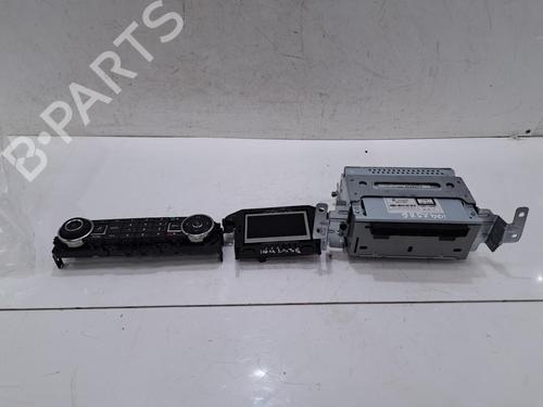 Used Radio LAND ROVER FREELANDER 2 (L359) 2.2 TD4 4x4 (150 hp) 32478340