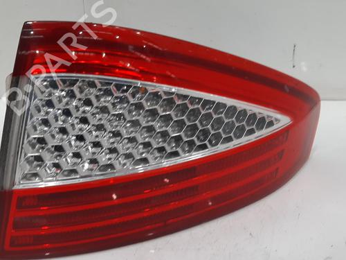 Used Right taillight FORD MONDEO IV (BA7) 1.8 TDCi (125 hp) 26856583
