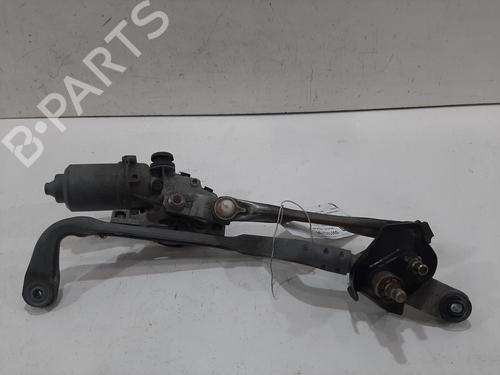 Used Front wiper motor TOYOTA YARIS (_P13_) 1.5 Hybrid (NHP130_, NHP130) (101 hp) 31537711