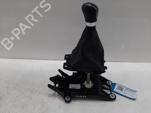 Used Gear lever Gear lever FORD KA+ III (UK, FK) 1.2 Ti-VCT (85 hp) 34121607 34121607