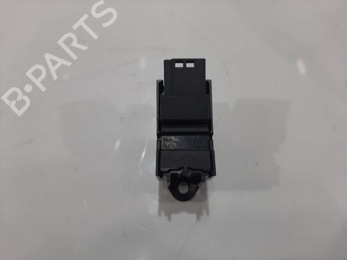 Switch JAGUAR I-PACE (X590) EV400 AWD | BP29882924I30