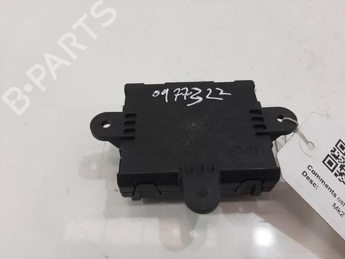 Used Control unit Control unit LAND ROVER RANGE ROVER SPORT II (L494) 4.4 SDV8 4x4 (340 hp) 33124363 33124363