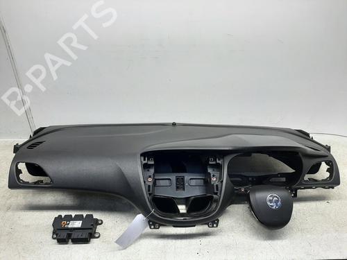 Used Airbag Kit VAUXHALL VIVA (C16) 1.0 (75 hp) 26849636