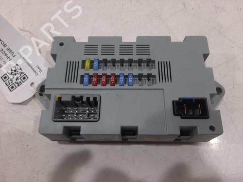 Sikringsdåse JAGUAR I-PACE (X590) EV400 AWD (400 hp) 29922428