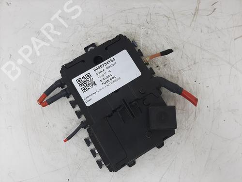 fuse-box-mercedes-benz-e-class-w213-2016-26745705 main image