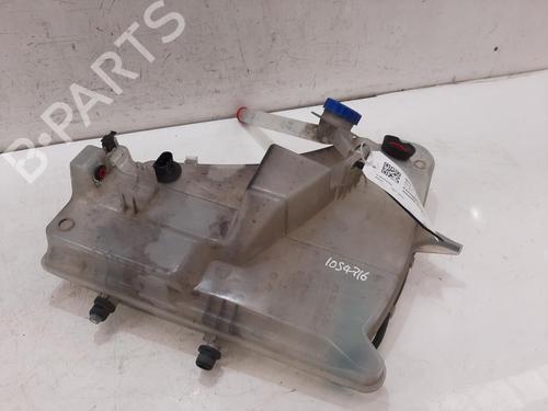 Used Windscreen washer tank Windscreen washer tank 37666497 37666497