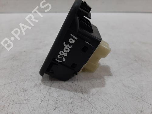 Switch DACIA SANDERO II 1.0 SCe 75 (B8JC, B8JD, B8NC) | BP29988645I30