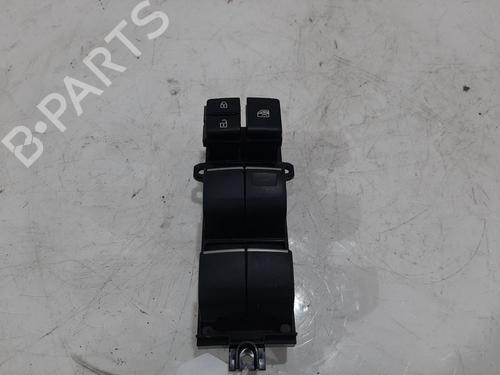 Used Switch TOYOTA RAV 4 V VAN (_A5_, _H5_) 2.5 Hybrid AWD (AXAH54) (222 hp) 31059571