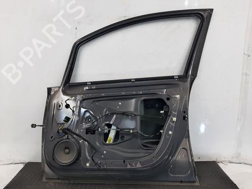 Right front door VAUXHALL CORSA Mk III (D) (S07) 1.4 (L08) | BP28122688C3 