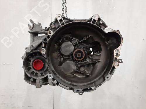 Used Gearbox HYUNDAI TUCSON (TL, TLE) 2.0 CRDi (136 hp) 31033107