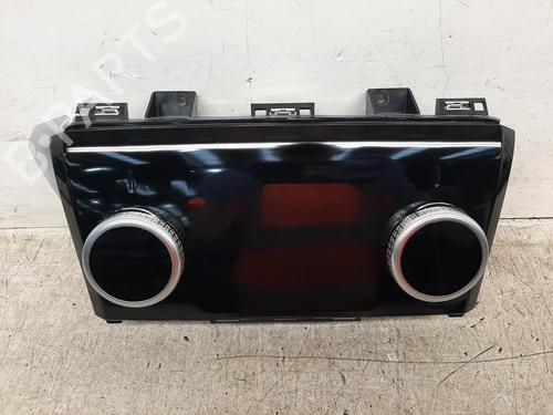 climate-control-jaguar-i-pace-x590-2018-26754282 main image