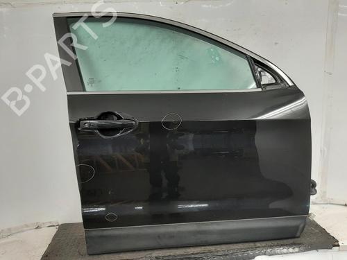 Used Right front door Right front door 33436381 33436381
