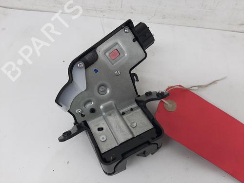 tailgate-lock-toyota-c-hr-_x1_-2016-26808366 main image