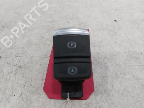 Used Hand brake RENAULT ARKANA I (LCM_, LDN_) 1.6 E-TECH 145 (LDMU) (143 hp) 26756196