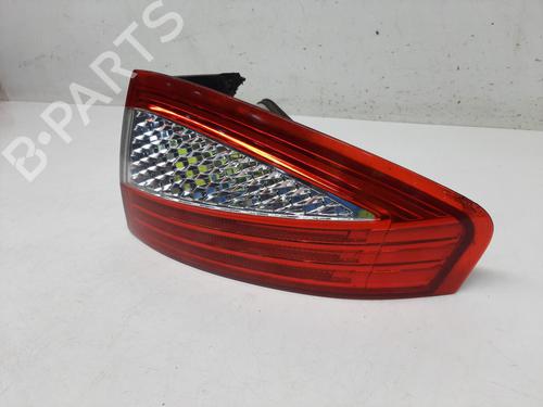 Right taillight FORD MONDEO IV (BA7) 2.0 TDCi | BP26835641C35 