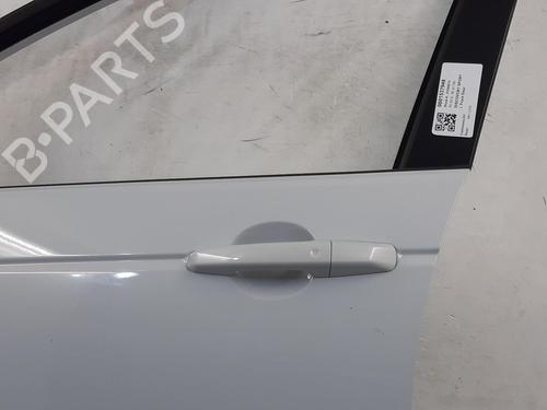 Left front door LAND ROVER DISCOVERY SPORT (L550) 2.0 D 4x4 | BP29882518C2