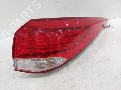 Used Right taillight HYUNDAI i40 I CW (VF) 1.7 CRDi (136 hp) 26864873