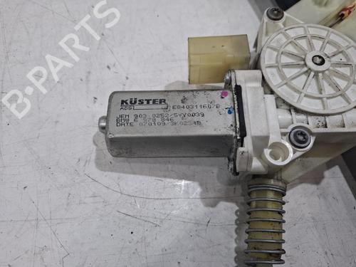 Front right window mechanism BMW 1 (E81) 116 i | BP40071471C23 - Image 2