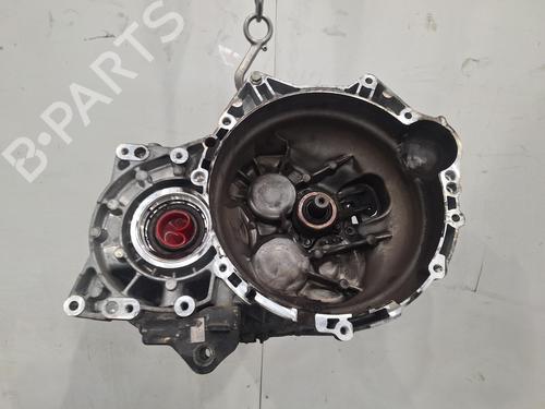 Używane Skrzynia biegów Skrzynia biegów KIA SPORTAGE IV (QL, QLE) 2.0 CRDi AWD (136 hp) 37465204 37465204