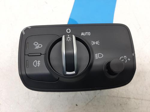 Used Headlight switch AUDI A3 Sportback (8VA, 8VF) 1.0 TFSI (115 hp) 26865069
