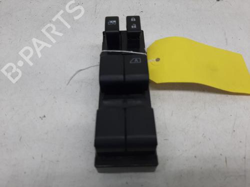 Used Switch NISSAN NOTE (E12) 1.5 dCi (90 hp) 26837772