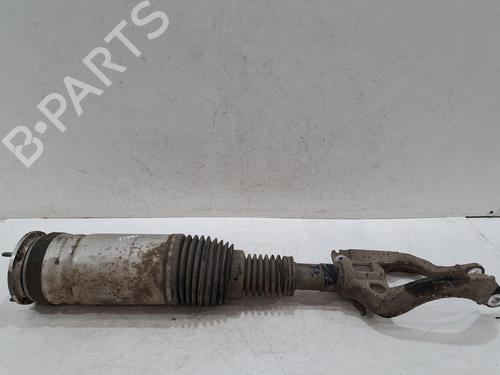 Used Left front shock absorber Left front shock absorber LAND ROVER RANGE ROVER IV (L405) 4.4 SDV8 4x4 (340 hp) 32851182 32851182