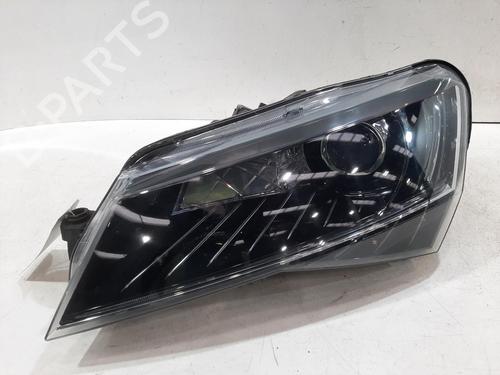 Used Left headlight SKODA SUPERB III (3V3) 2.0 TDI (150 hp) 31999616