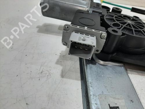 Rudehejsemekanisme Højre foran VAUXHALL CORSA Mk IV (E) (X15) 1.0 | BP30608730C23