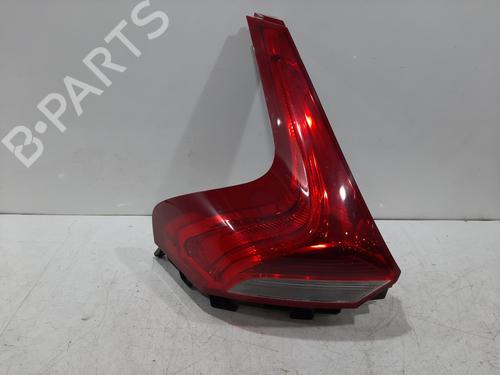 Farolim esquerdo Farolim esquerdo VOLVO V40 Hatchback (525) D2 (120 hp) 36697702 36697702