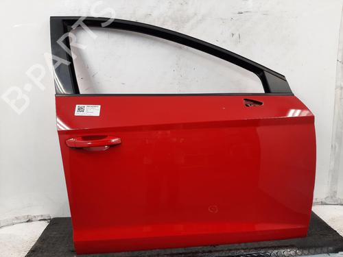Used Right front door SEAT LEON (5F1) 1.4 TSI (150 hp) 31999720