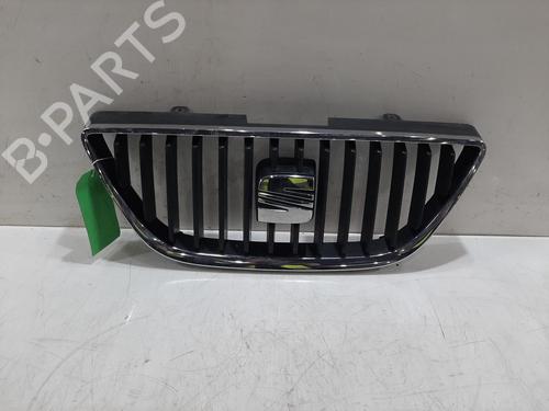 Used Grille Grille 35922504 35922504