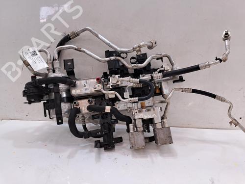 heater-matrix-box-jaguar-i-pace-x590-2018-37433170 main image
