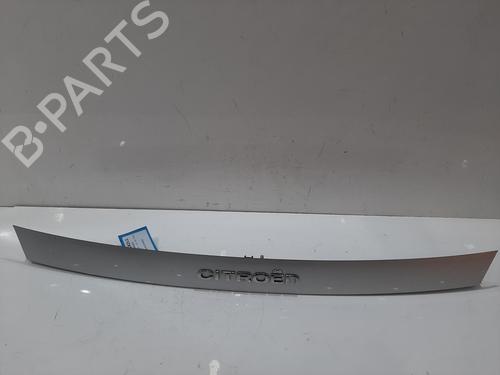 Used Tailgate handle Tailgate handle 38626249 38626249
